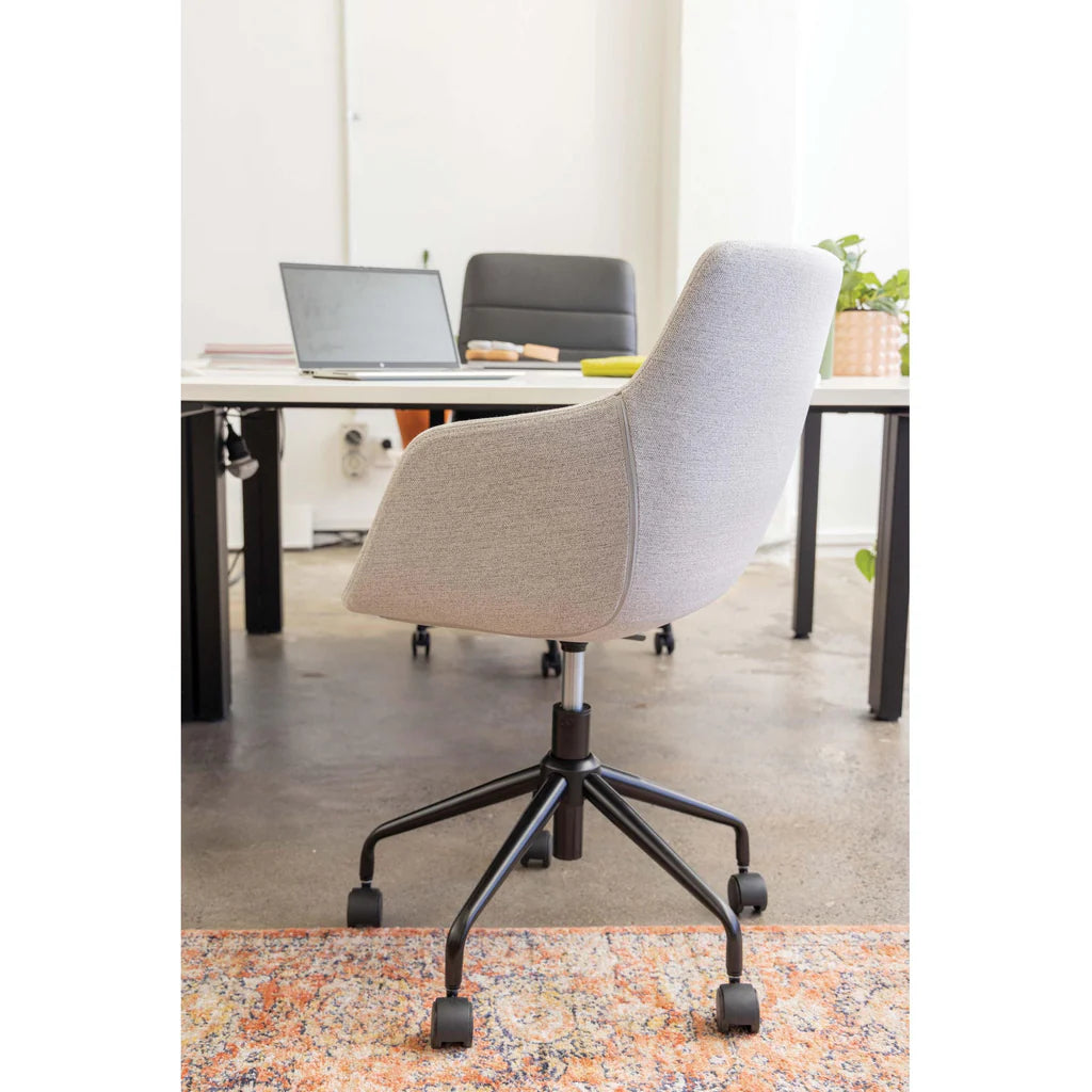 Mondo Haze Chair