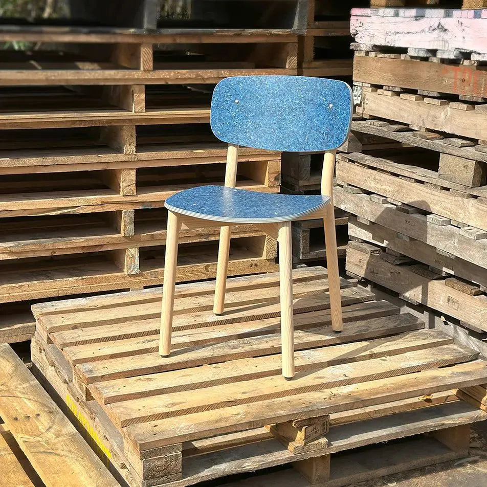 Okidoki Visitor Chair