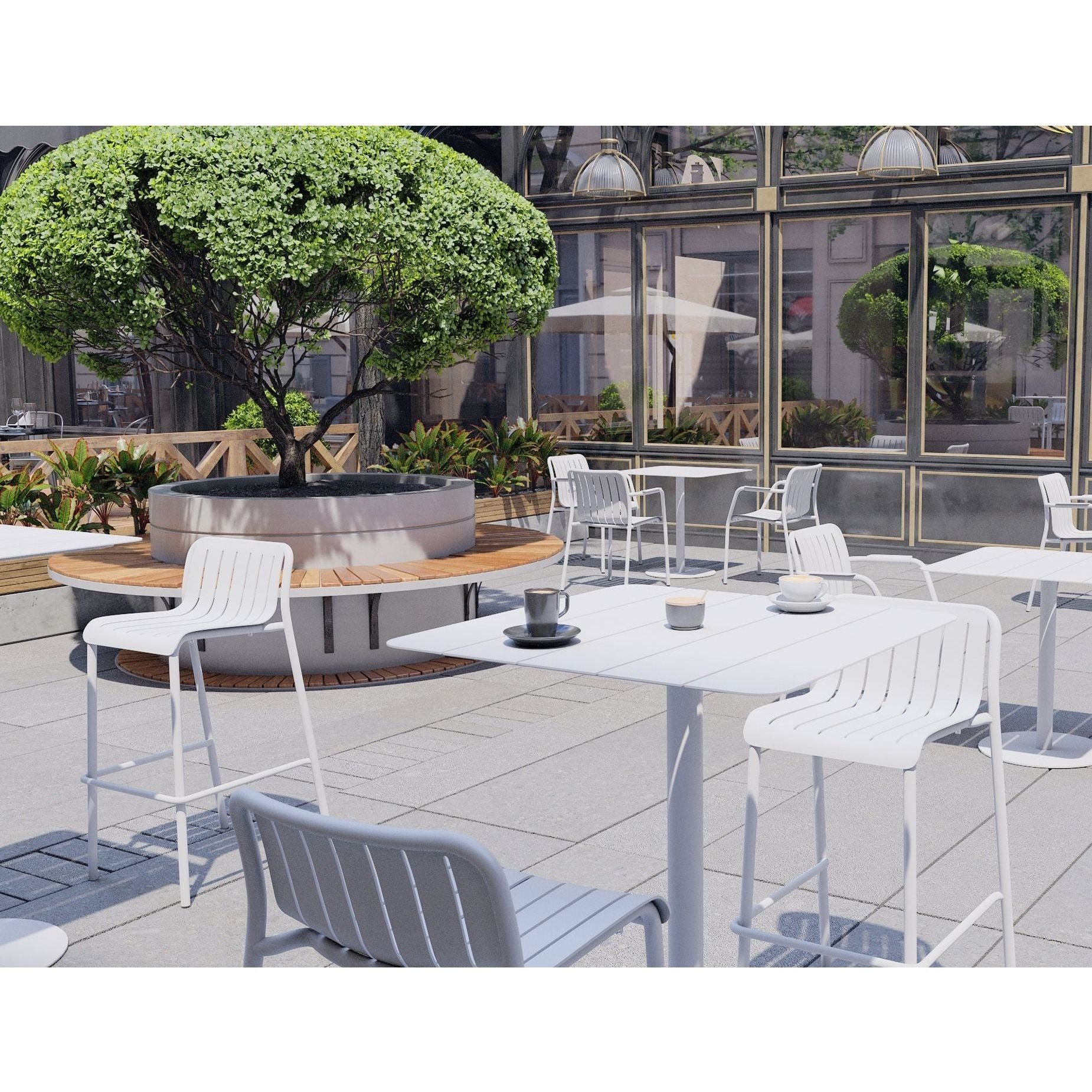 Roku Outdoor High Bar Table Setting
