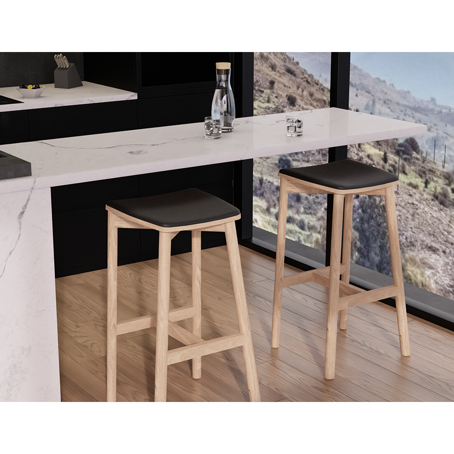 Andi Stool