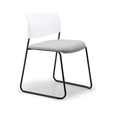 Lumia Visitor Chair