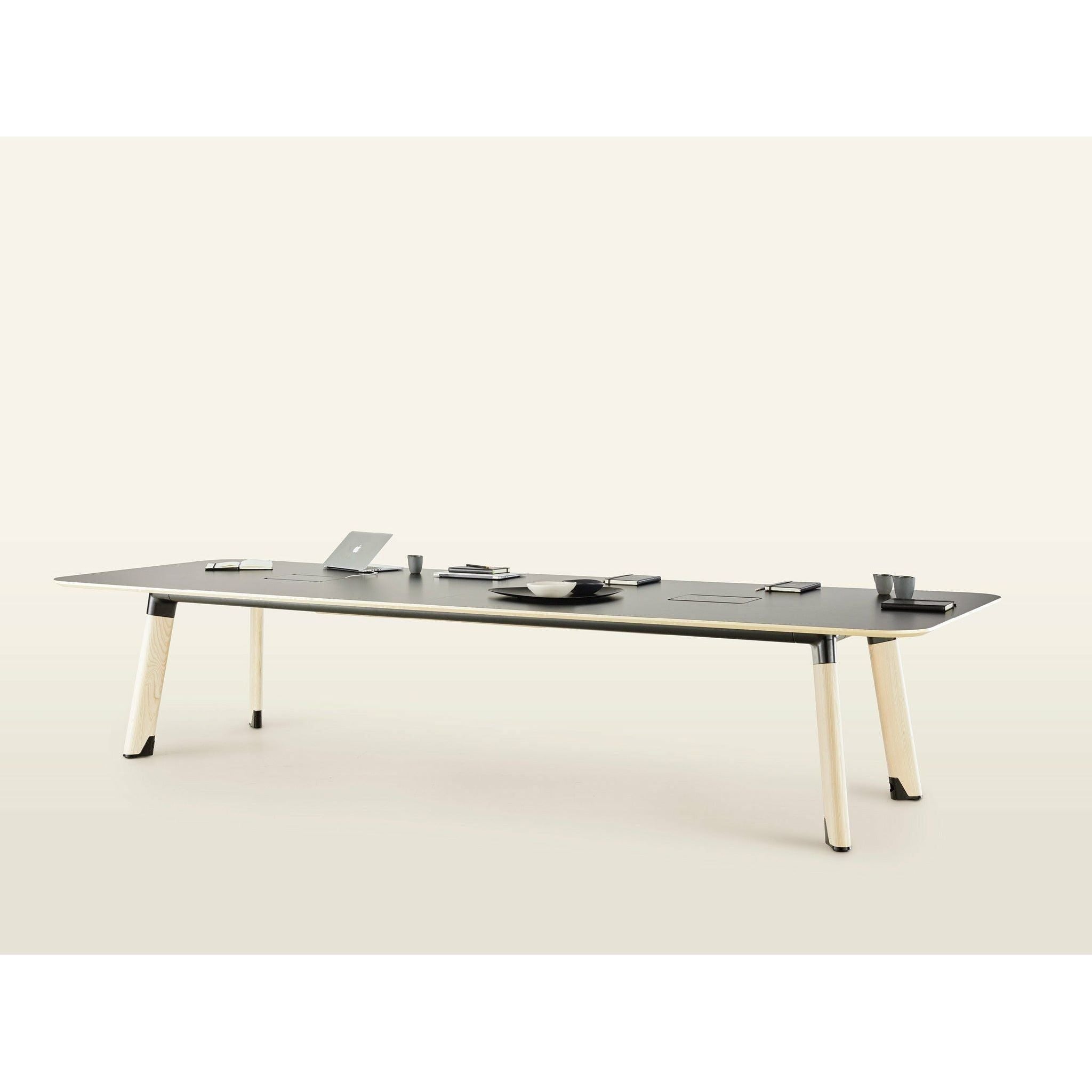 Diva Boardroom Table