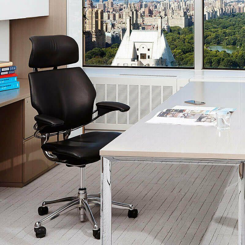 Humanscale Freedom Chair with Headrest